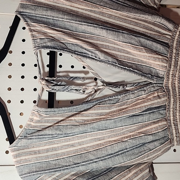 American Eagle Short Romper Size Small Linen Blend Striped - Picture 3 of 7